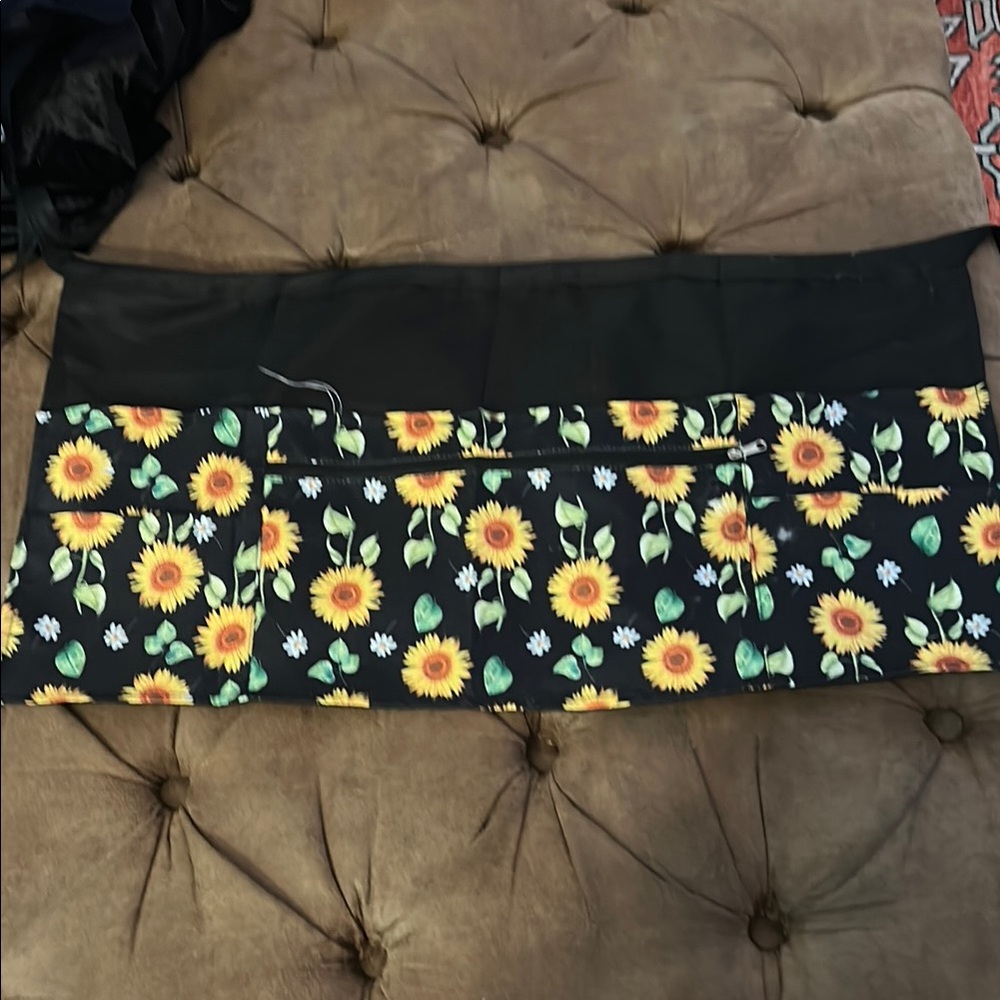Sunflower Print Black Skirt